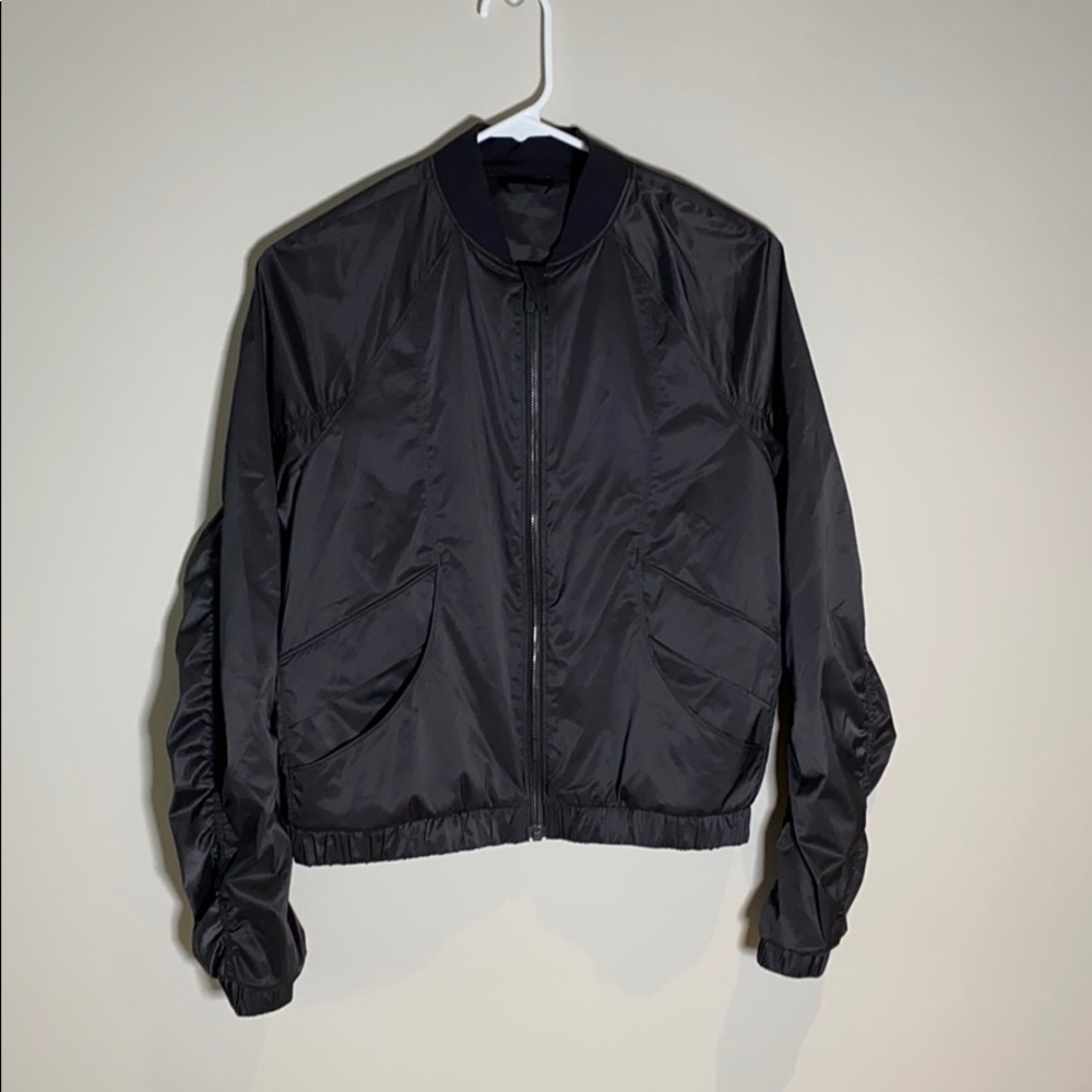Lululemon black jacket - sz 4. Light weight